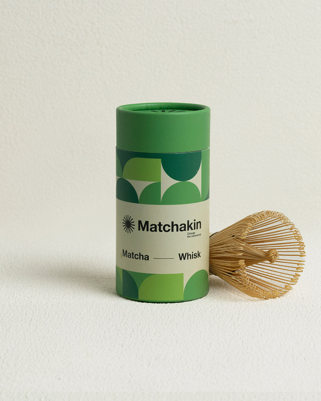 Original Chasen bamboo whisk with 100 prongs for preparing matcha. Logo Matchakin engraved and eco sustainable package